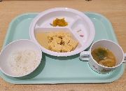 11月11日の給食とおやつ
