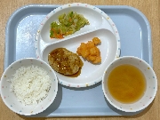 12月1日の給食とおやつ