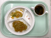12月27日の給食とおやつ