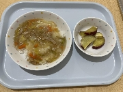 11月11日の給食とおやつ