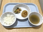 11月12日の給食とおやつ