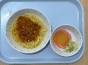 12月5日の給食とおやつ