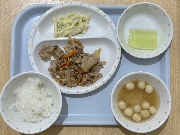 1月7日の給食とおやつ