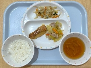 3月19日の給食とおやつ