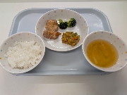 1月6日の給食とおやつ