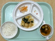 1月7日の給食とおやつ