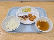 2月10日の給食とおやつ