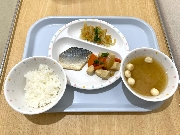 2月17日の給食とおやつ