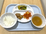 2月25日の給食とおやつ