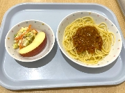 2月28日の給食とおやつ