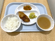 2月4日の給食とおやつ
