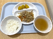 3月17日の給食とおやつ