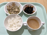 8月19日の給食とおやつ