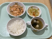 8月27日の給食とおやつ