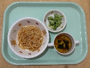 8月8日の給食とおやつ